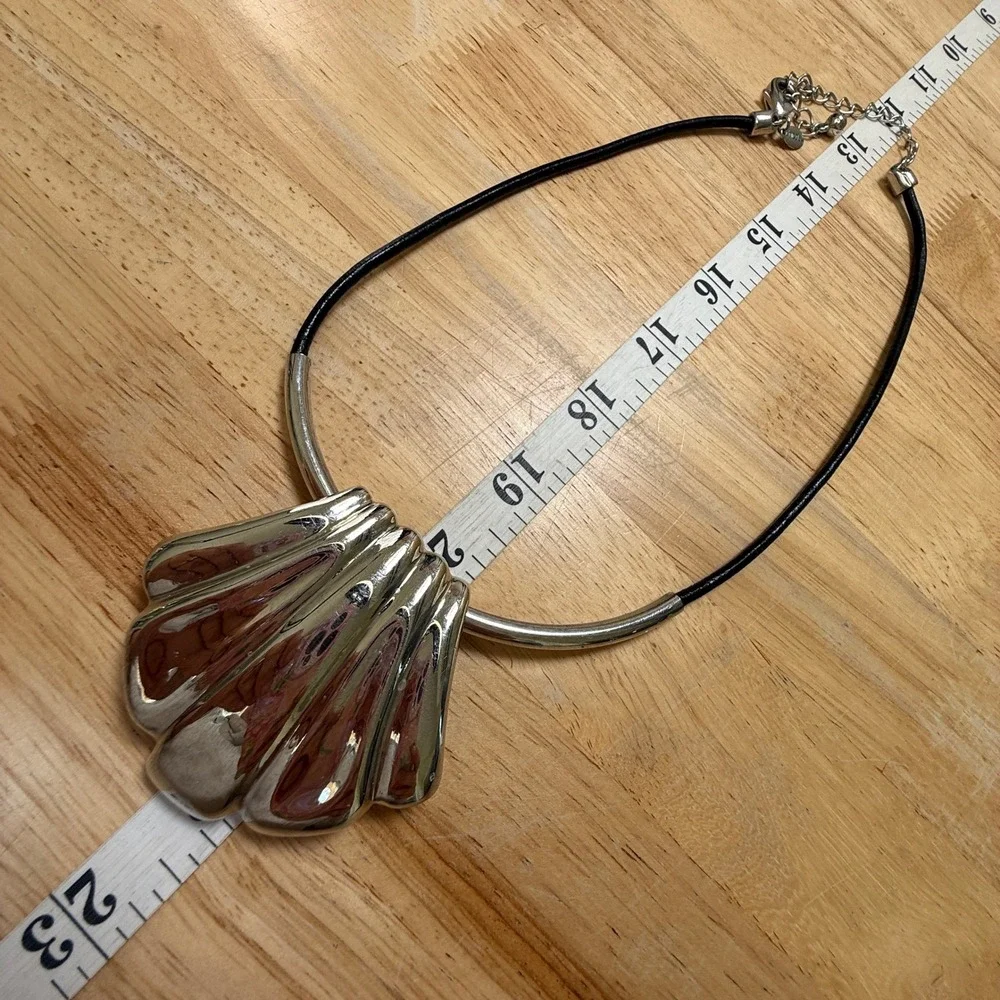 Coastal‎ Nautical Shell Mermaidcore Statement Necklace from Chico's